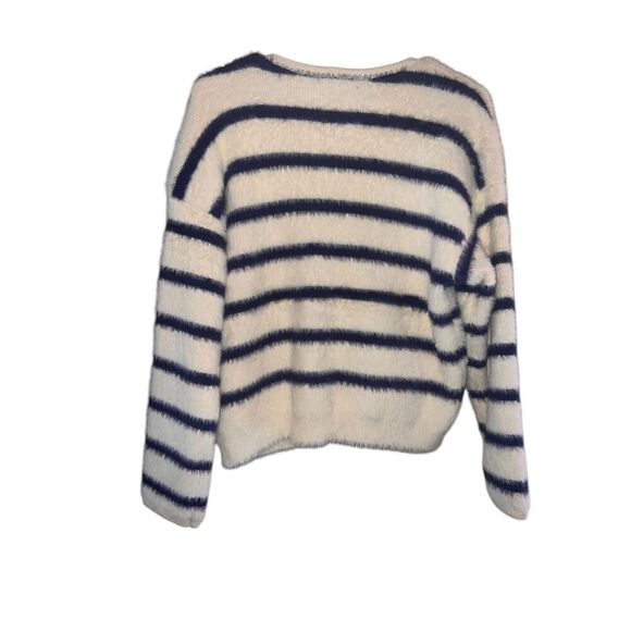 Christian Lactoix S oversized white blue striped soft and stretchy brushed yarn - Picture 4 of 10